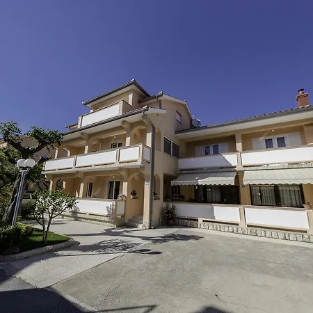 Apartment Marica Beg
