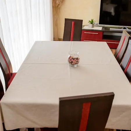 Apartment Apartmani Marica Beg Palit