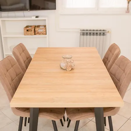 Apartmani Marica Beg * Palit