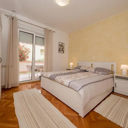 Apartmani Marica Beg * Palit