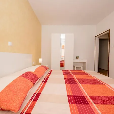 Apartmani Marica Beg Palit