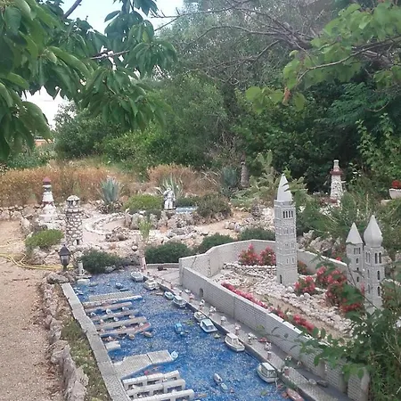 Marica Beg Lejlighed